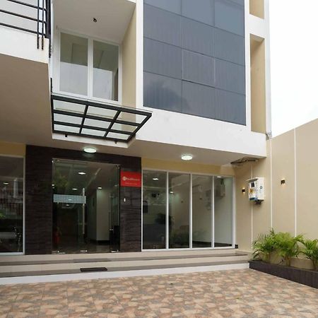 Reddoorz Plus Near Eka Hospital Bsd 5 Dadap Εξωτερικό φωτογραφία
