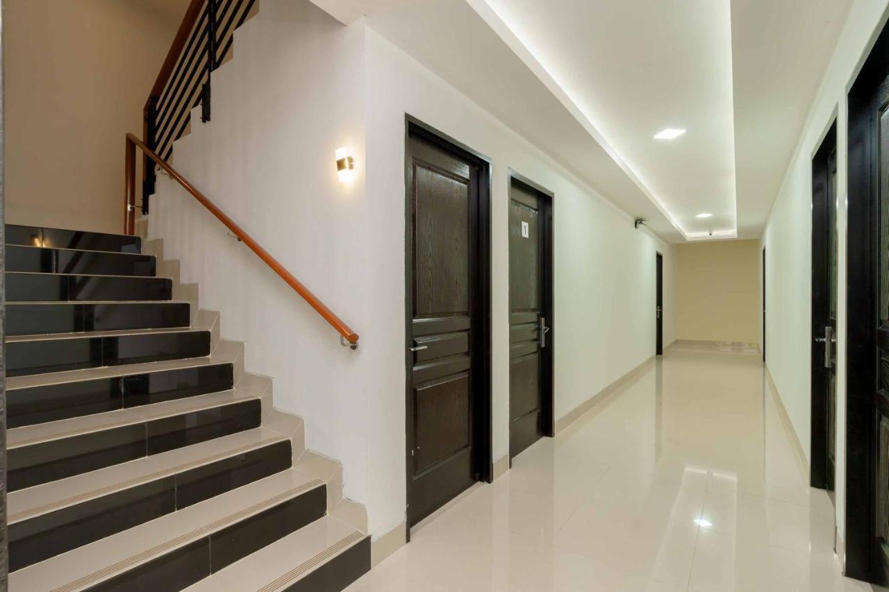 Reddoorz Plus Near Eka Hospital Bsd 5 Dadap Εξωτερικό φωτογραφία