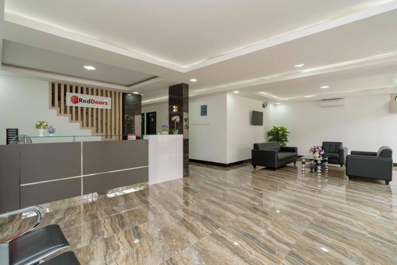 Reddoorz Plus Near Eka Hospital Bsd 5 Dadap Εξωτερικό φωτογραφία